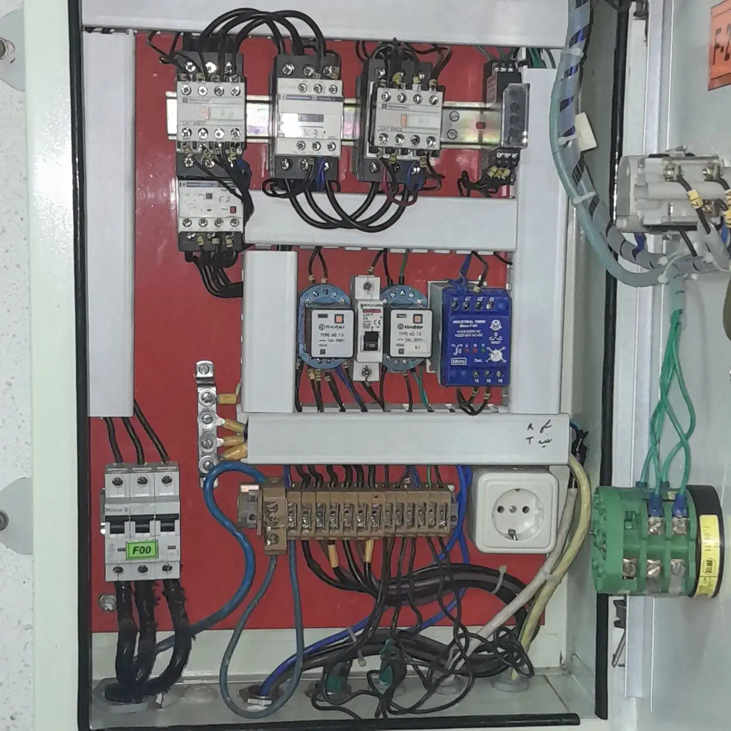 تعمیرات برق|خدمات پیشه و مهارت|پارس‌آباد, |دیوار