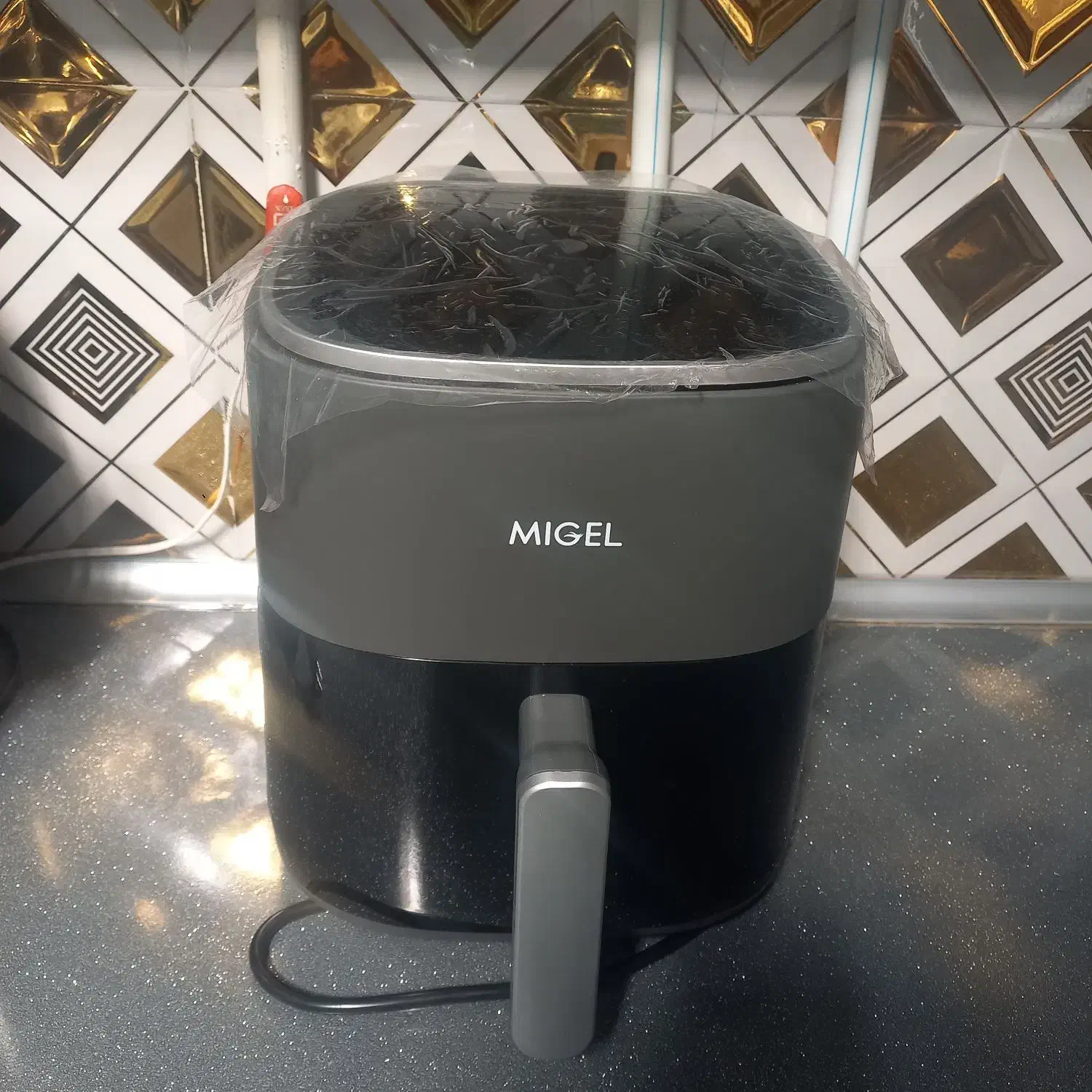 هواساز یا سرخ کن بدون روفن میگل ۶کیلو نو|اجاق گاز و لوازم برقی پخت‌وپز|خرم‌آباد, |دیوار