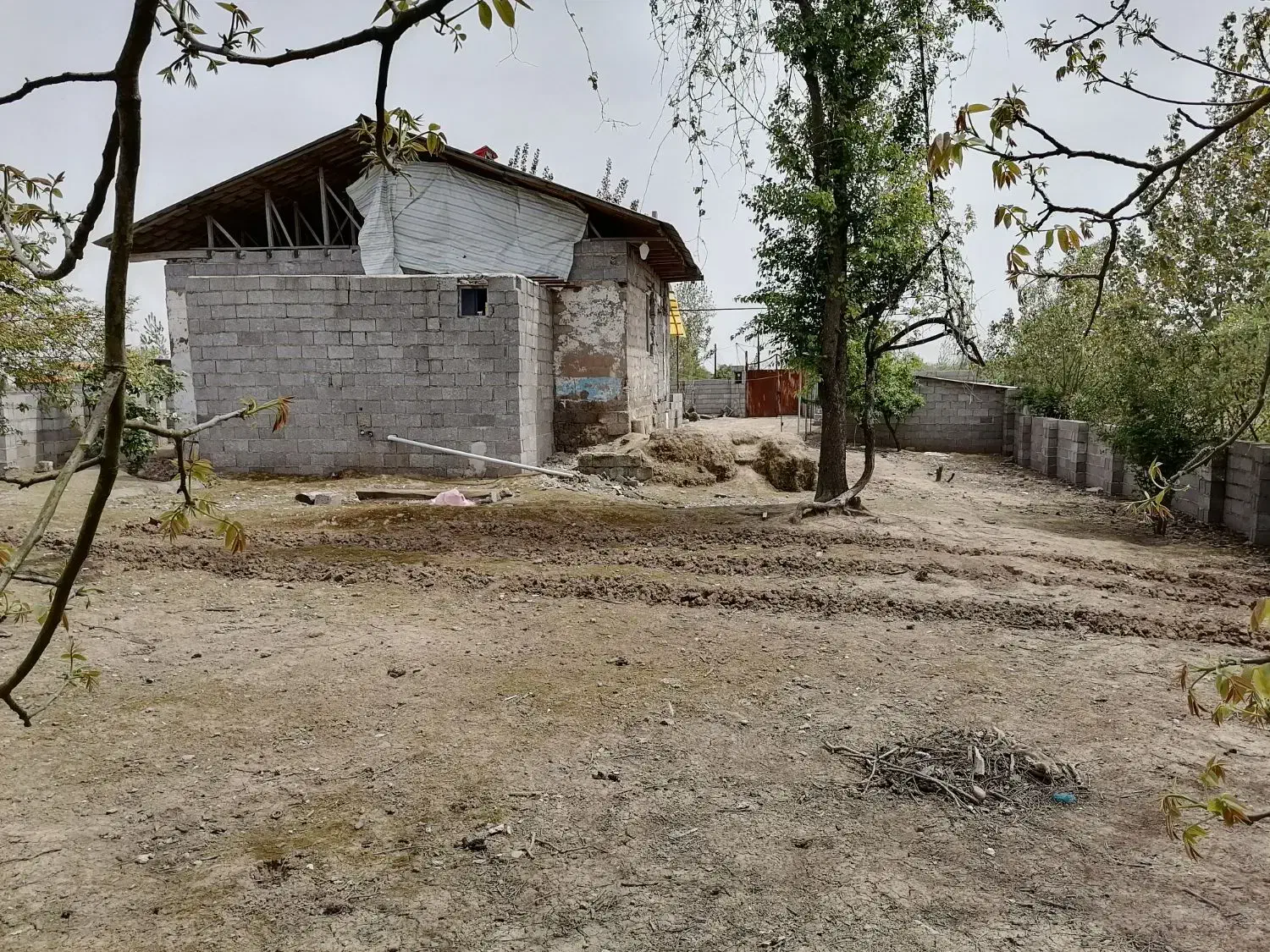 فروش زمین 1200متری مسکونی با انشعابات کامل|فروش زمین و ملک کلنگی|آستانه اشرفیه, |دیوار