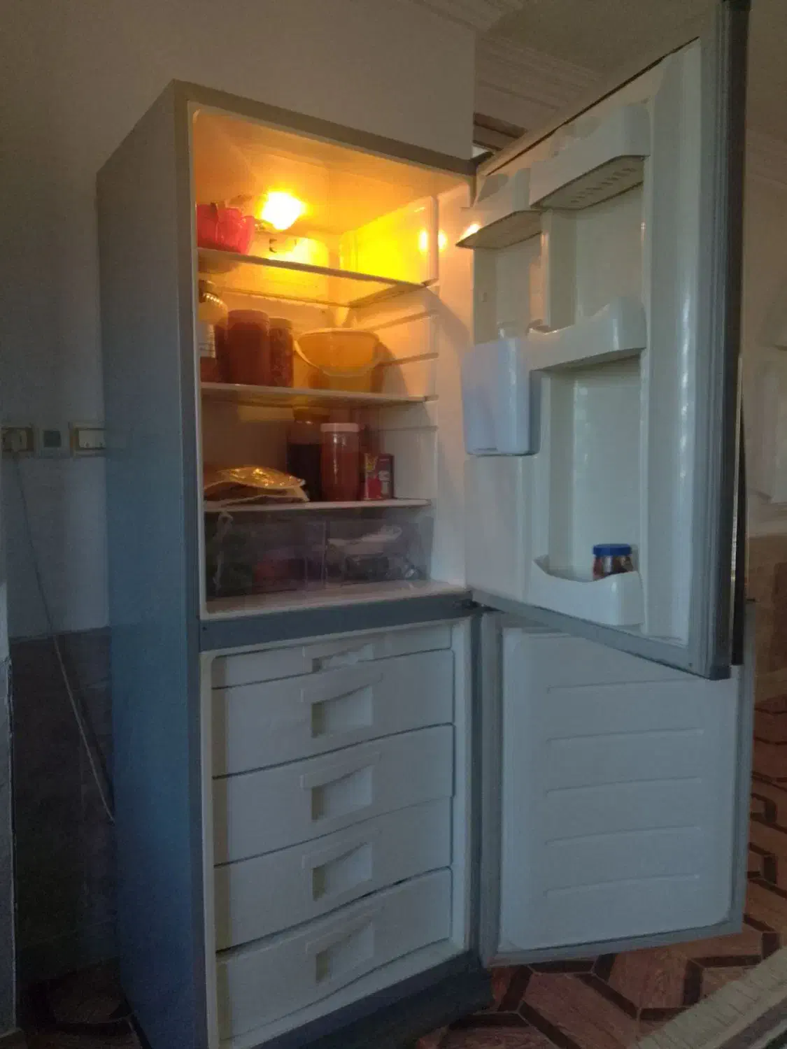 یخچال مدل هیرکانیا|یخچال و فریزر|فاضل آباد, |دیوار