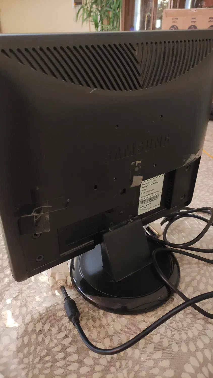مانیتور سامسونگ، سالم|قطعات و لوازم جانبی رایانه|تهران, فلسطین (میدان انقلاب)|دیوار