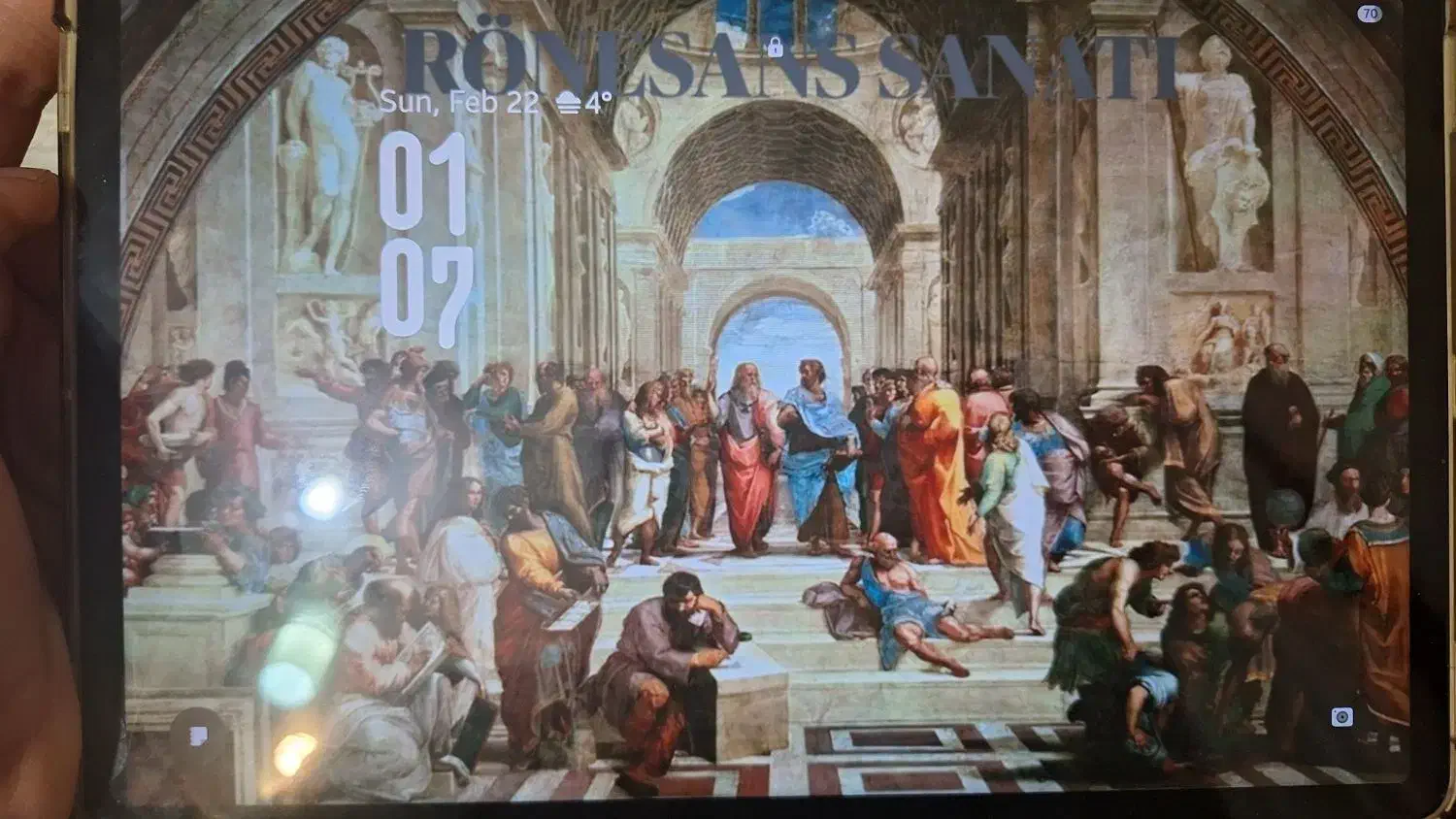 Samsung galaxy tab s8|تبلت|اندیشه, اندیشه فاز ۴|دیوار