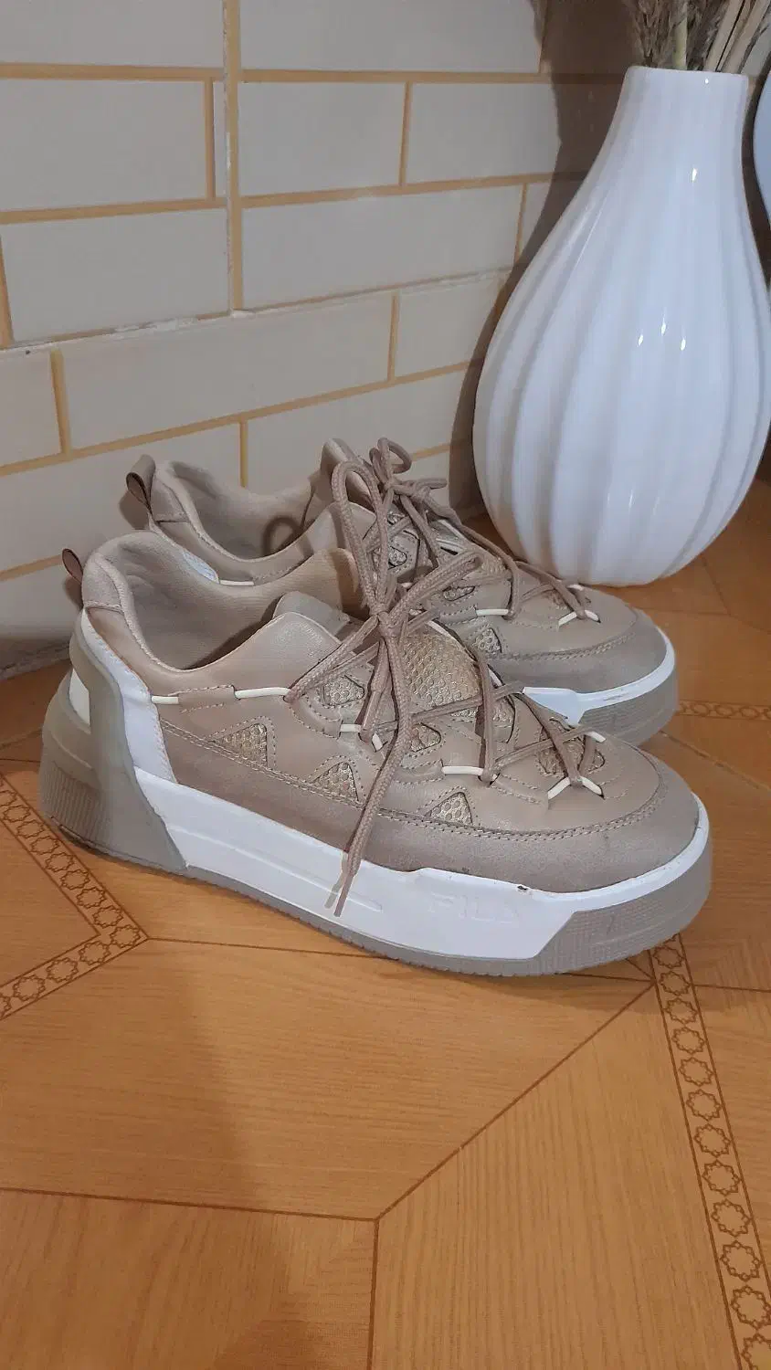 کتونی نو|کیف، کفش، کمربند|شاهرود, |دیوار