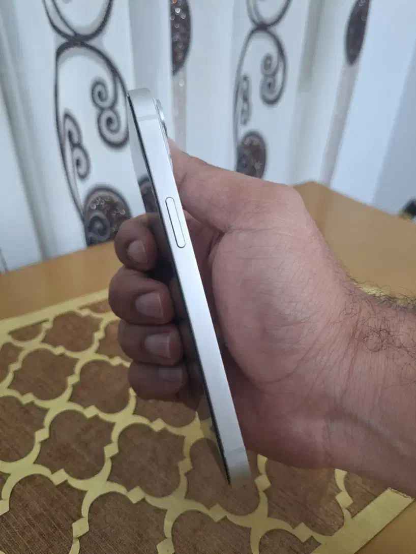 ایفون ۱۳ نرمال 256G دو سیمch|موبایل|فردیس, شهرک ناز|دیوار