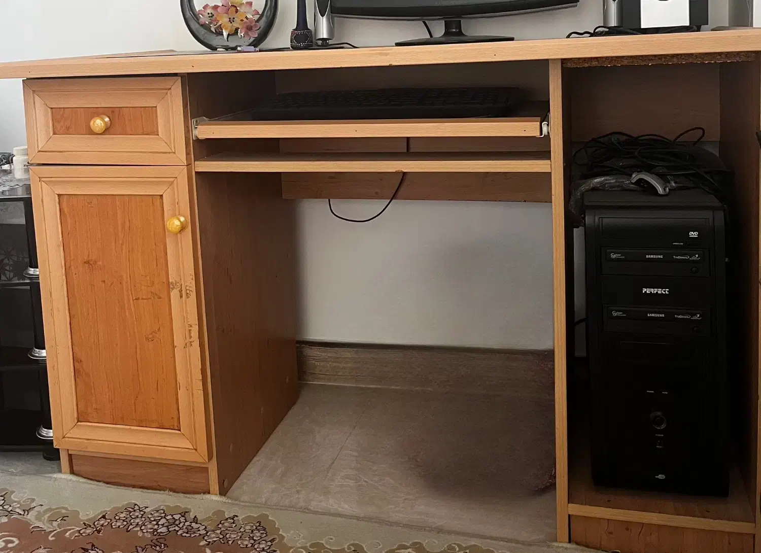 میز کامپیوتر|میز تحریر و کامپیوتر|رودسر, |دیوار