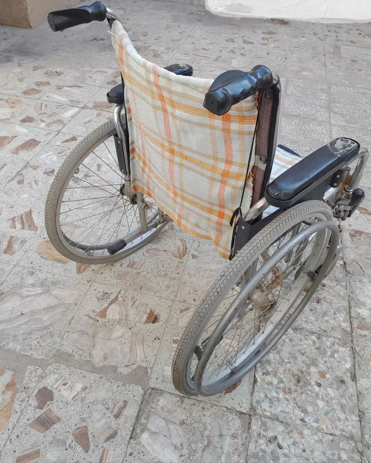 ویلچر|آرایشی، بهداشتی، درمانی|قم, آذر (نکویی)|دیوار