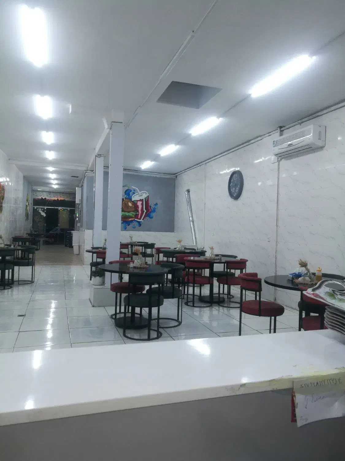 نیاز به یک فر کار|استخدام خدمات فروشگاه و رستوران|مشهد, رده|دیوار