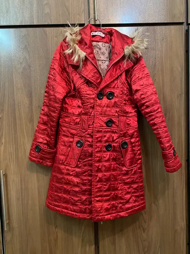 لباس|لباس|آستارا, |دیوار