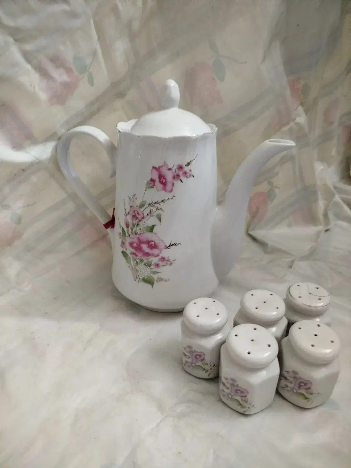 لوازم اشپزخانه|ظروف سرو و پذیرایی|سبزوار, شرق کال عیدگاه|دیوار