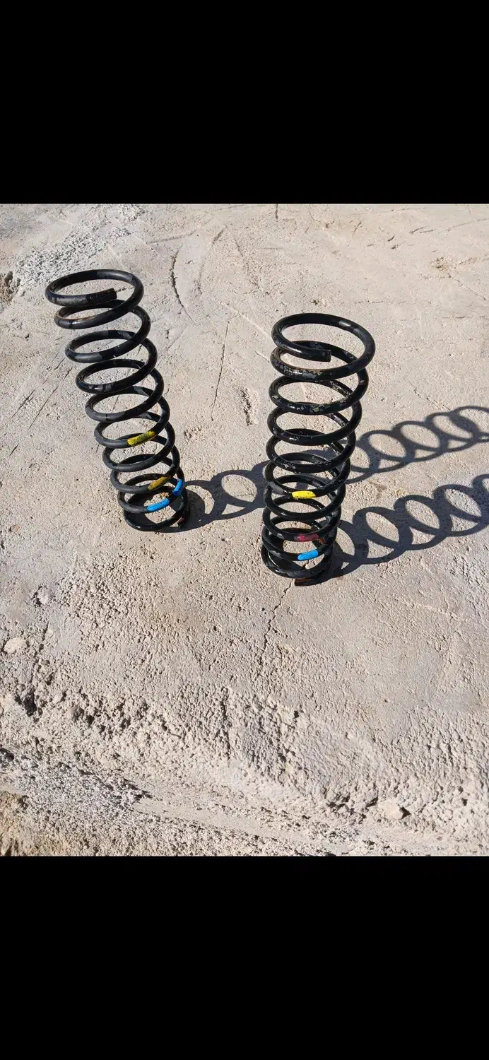 فنر لول دوعدد مال عقب پراید|قطعات یدکی و لوازم جانبی|گوآور, |دیوار