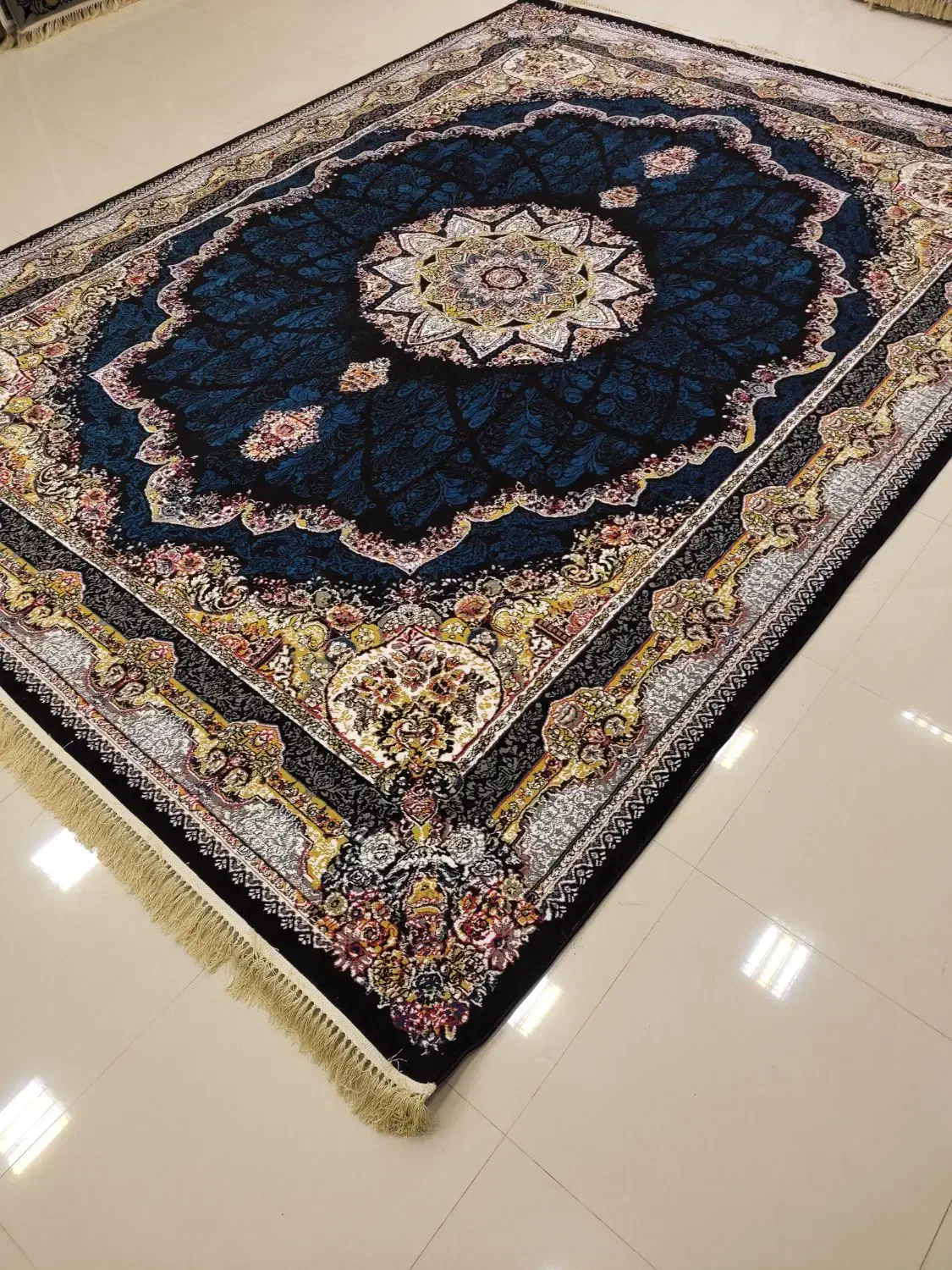 فرش Bcf|فرش|کاشان, مفتح|دیوار