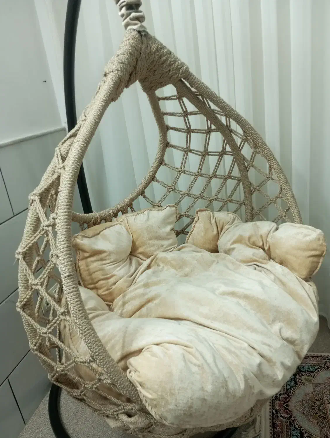 تاب ریلکسی|تخت و سرویس خواب|قم, شهر قائم|دیوار