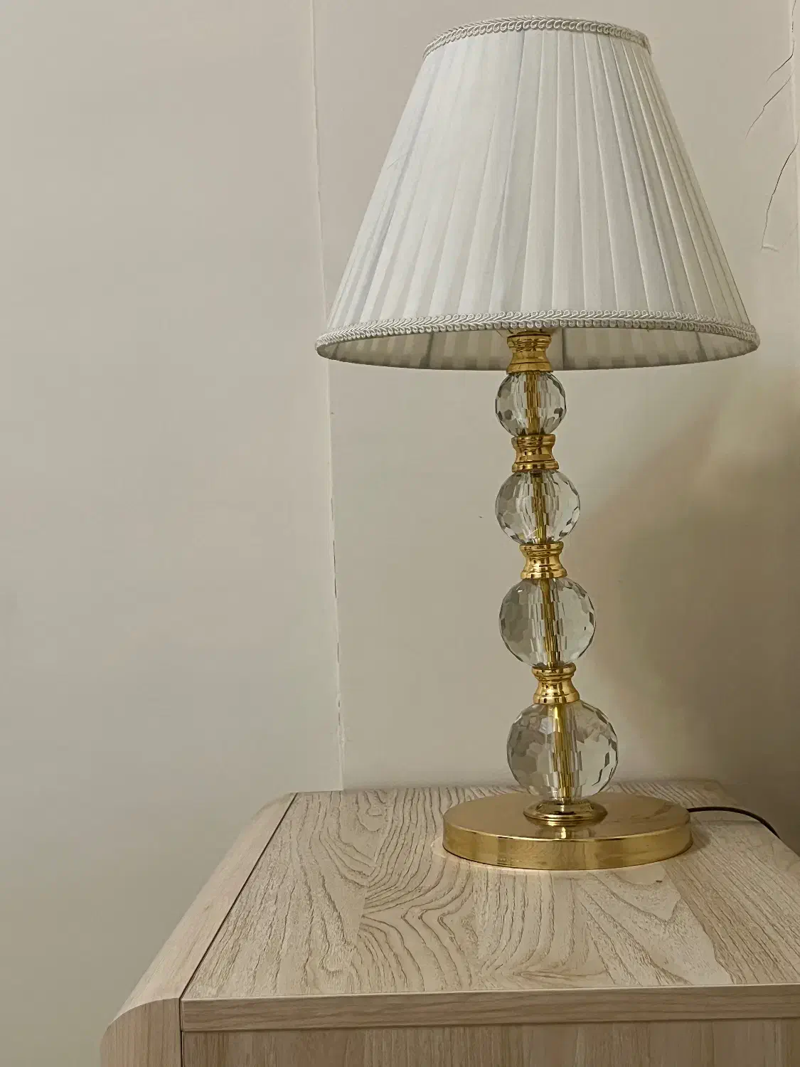 آباژور پایه طلایی کریستالی درحدنو|چراغ خواب و آباژور|تهران, جنتآباد مرکزی|دیوار