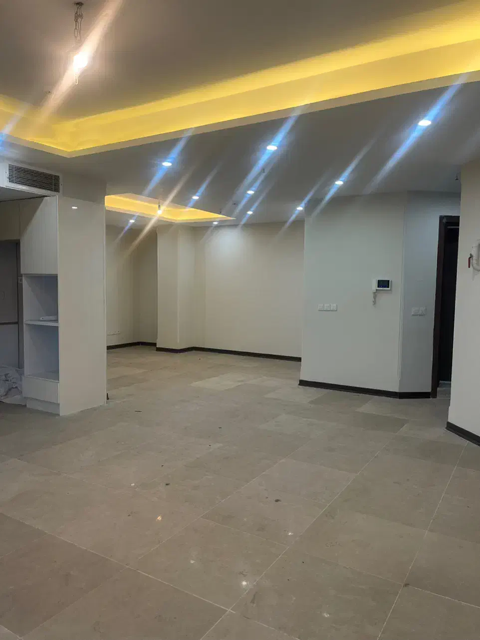 ۱۳۰ متری سه خواب ستارخان