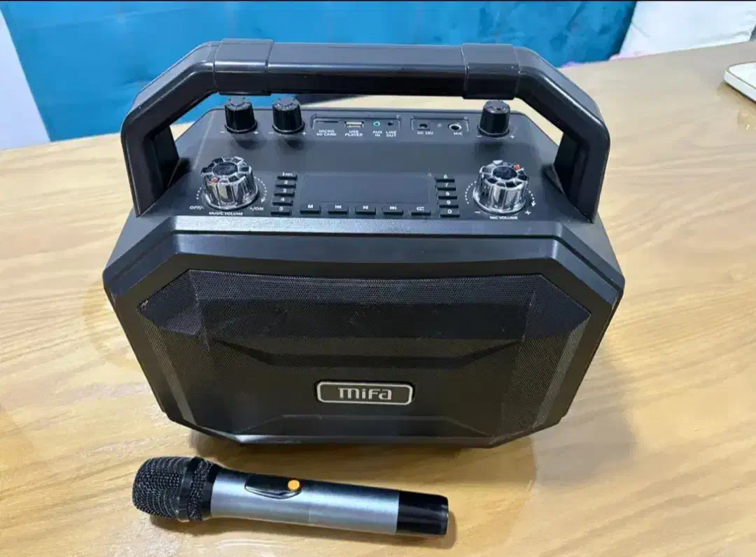 اسپیکر پرتابل میفا اصلی Mifa M520 ll|پخشکننده همراه|همدان, |دیوار