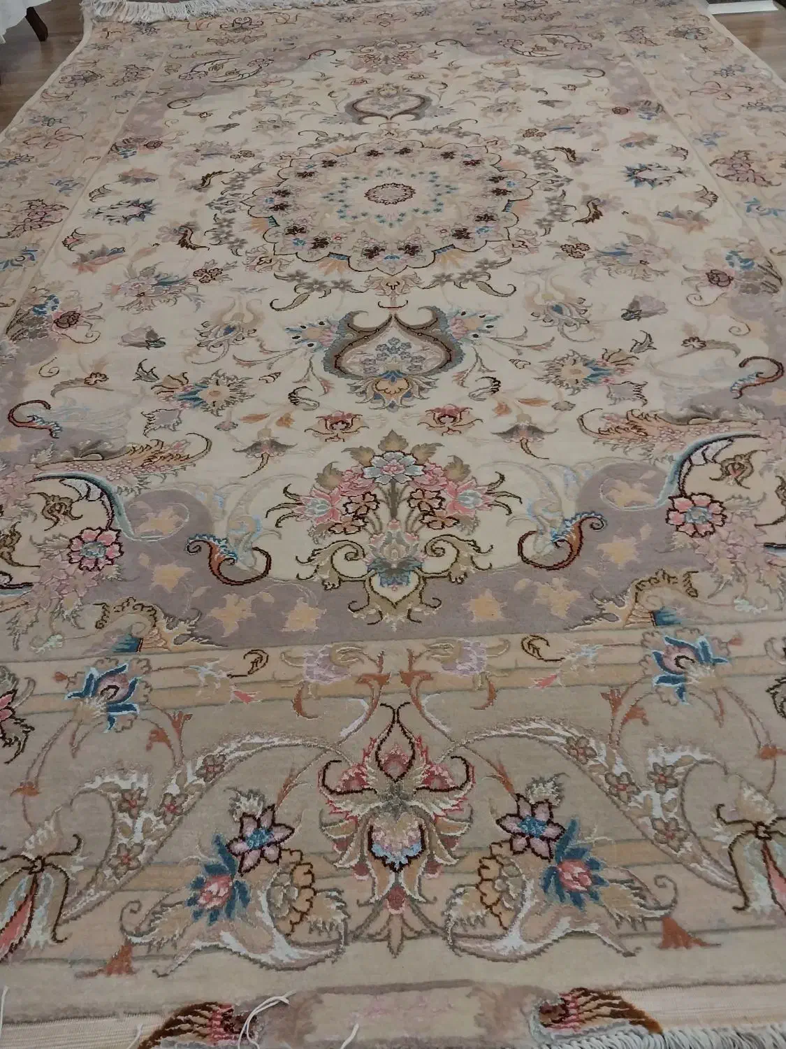 سه تخته فرش دستباف گل ابریشم شش متری رج چهل خطیبی|فرش|ارومیه, |دیوار