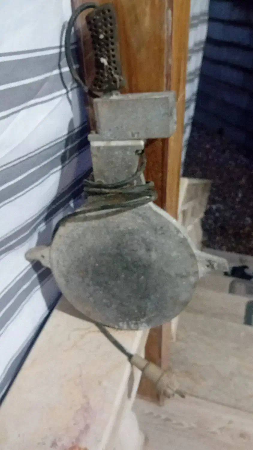 اتوصنعتی|ابزارآلات|لشت نشا, |دیوار