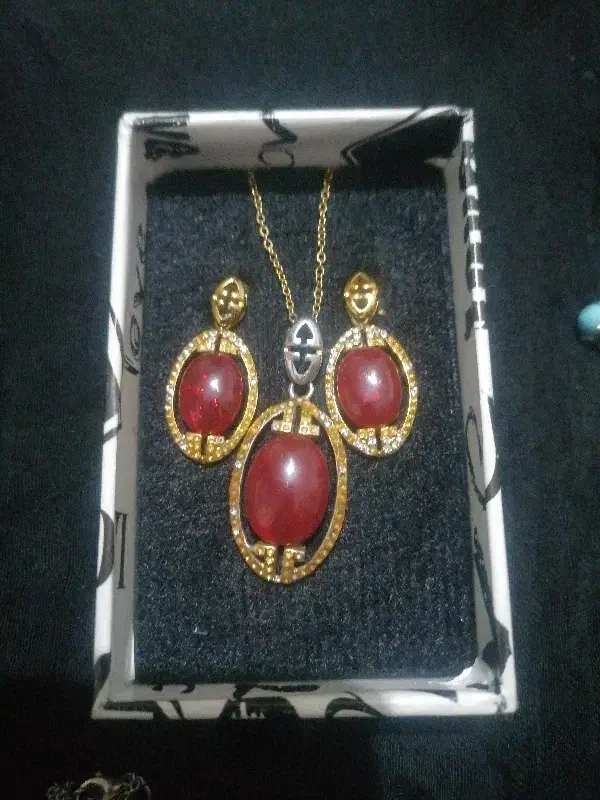 نیم ست رنگ ثابت مناسب روزه مادر|بدلیجات|ساوه, |دیوار