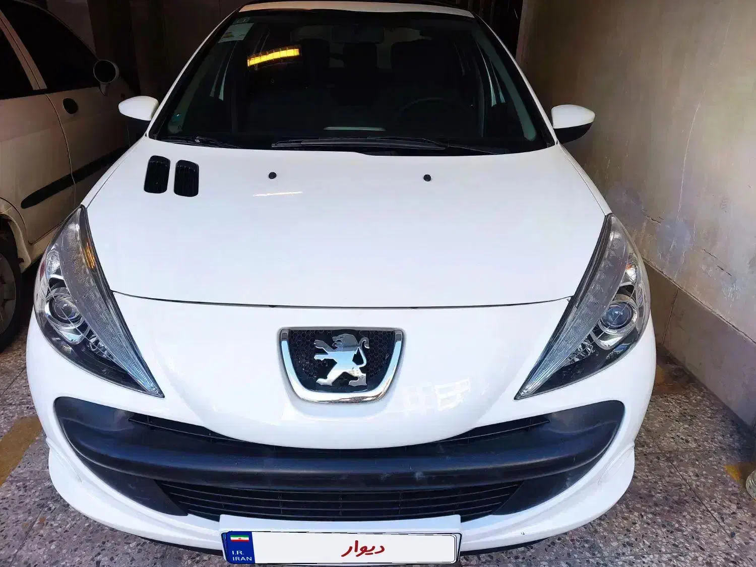 ۲۰۷ خانگی مدل ۱۴۰۱|خودرو سواری و وانت|شیراز, میرزاکوچک خان|دیوار