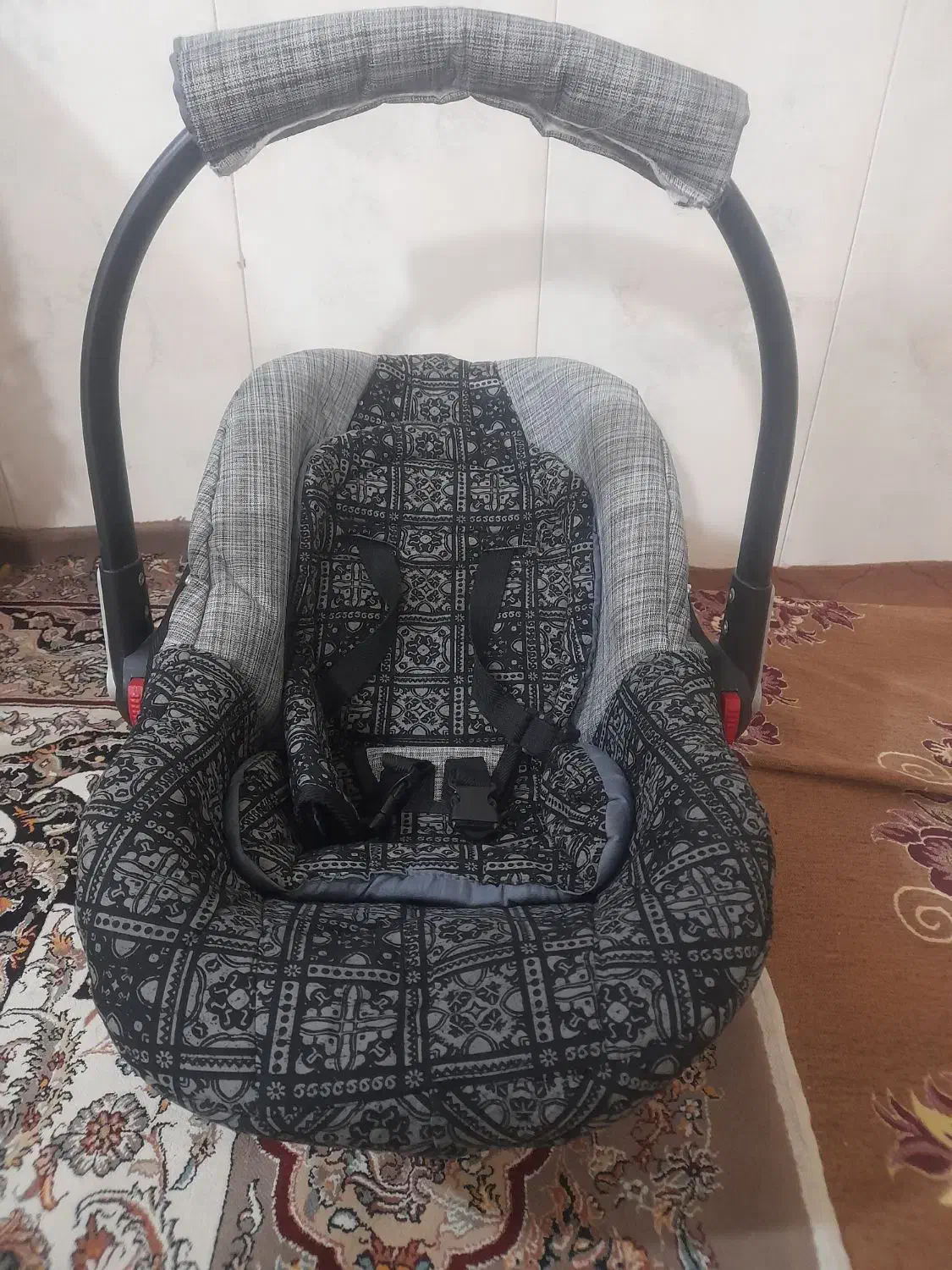 کریر بچه|اسباب و اثاث بچه|رباطکریم, کیکاور|دیوار