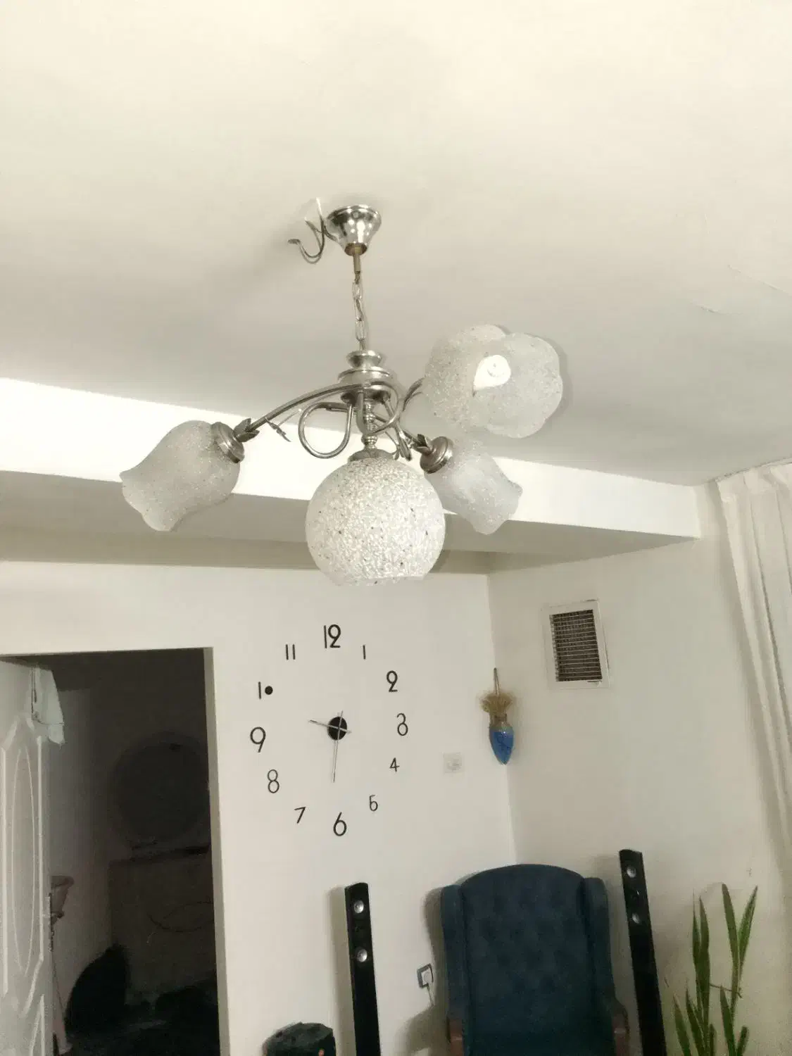 لوستر در حد نو|لوستر و چراغ آویز|ری, شهادت|دیوار