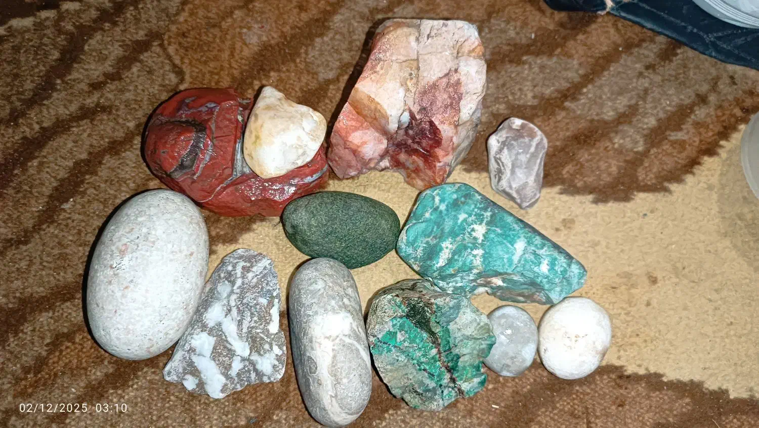 سنگ قدیمی|جواهرات|جیرفت, |دیوار