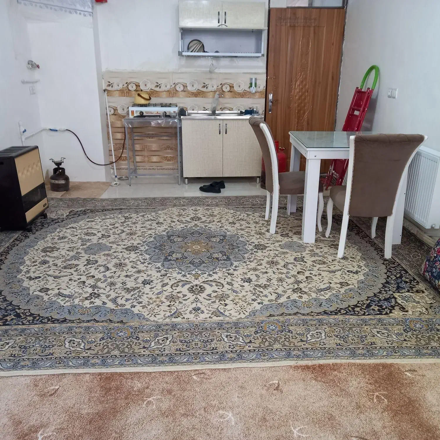 اجاره سوئیت با کلیه امکانات ( مستر)|اجارهٔ کوتاه‌مدت آپارتمان و سوئیت|فریدونشهر, |دیوار