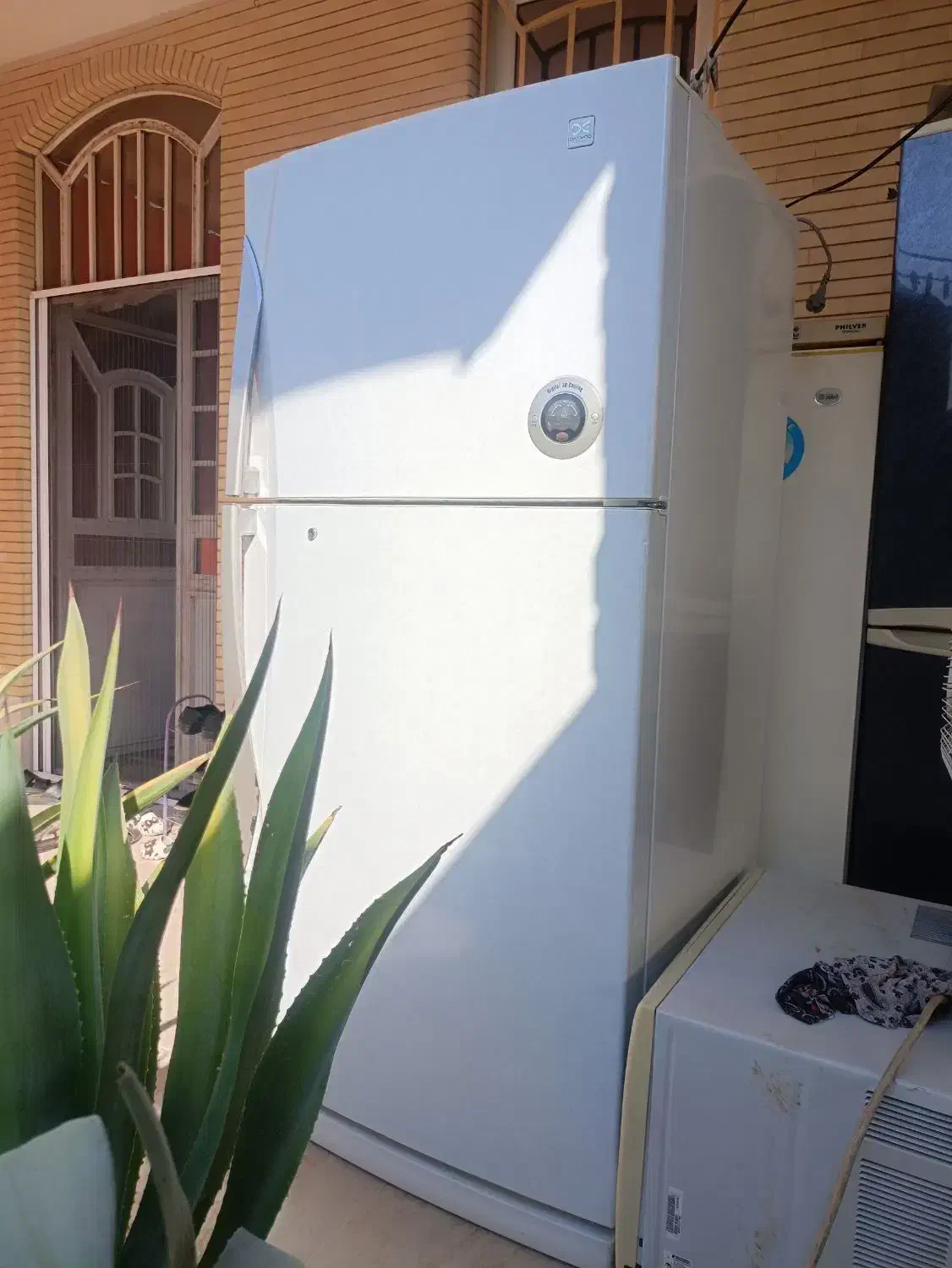 توجه ۳تا یخچال ۱ خارجی ۲تا ایرانی ۱ تخت دونفره|یخچال و فریزر|لامرد, |دیوار