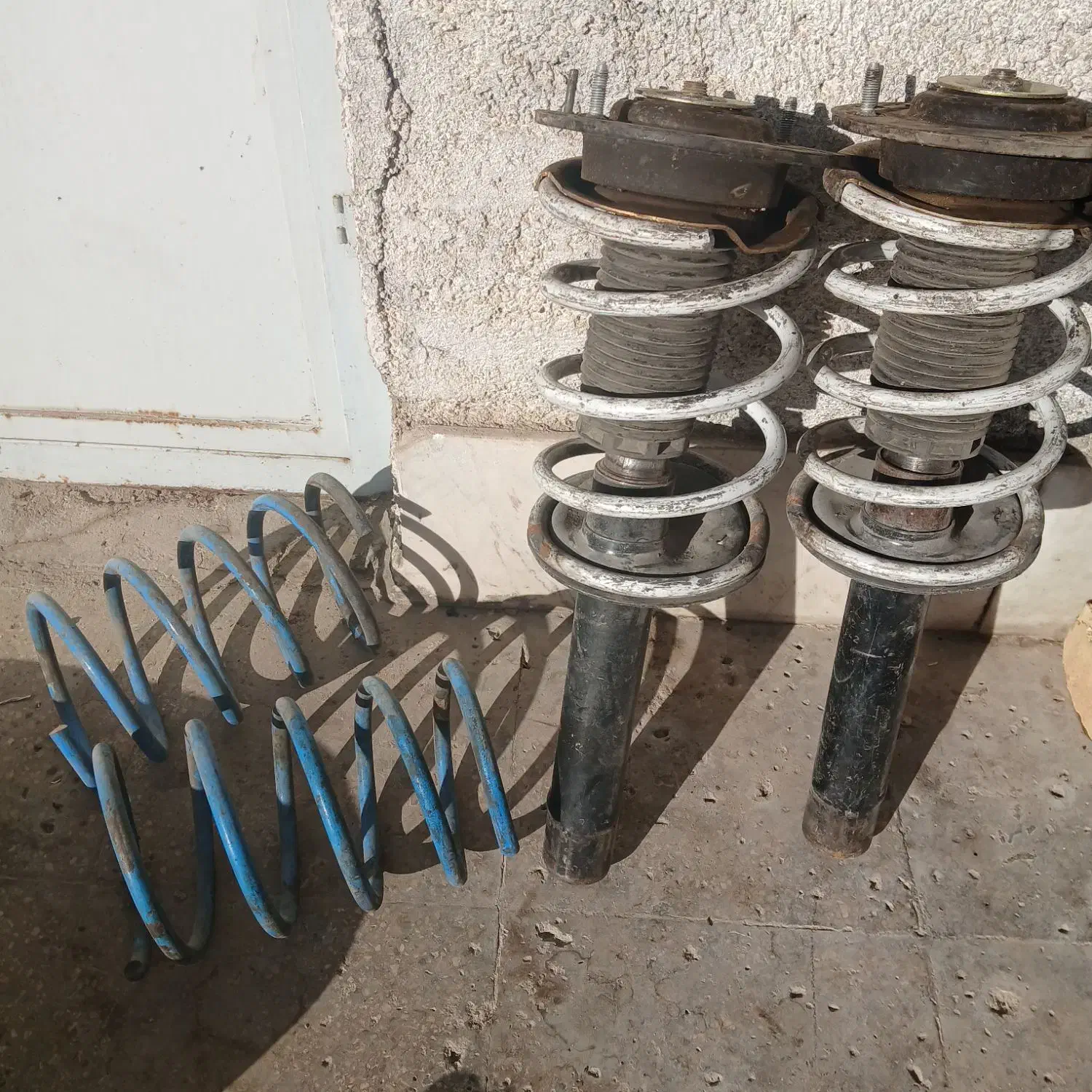 کمک کوتاه پژو 405|قطعات یدکی و لوازم جانبی|ری, امین آباد|دیوار