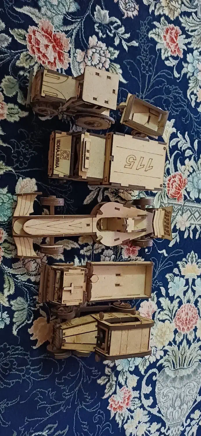 ماکت ماشین چوبی|مجسمه، تندیس، ماکت|کرمان, |دیوار