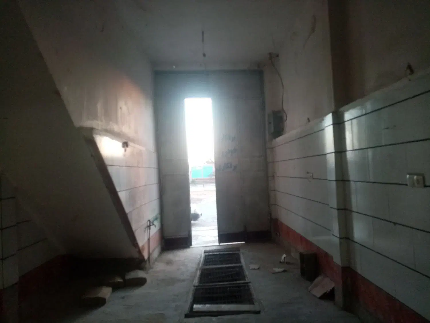 اجاره یک باب مغازه اجاره|اجارهٔ مغازه و غرفه|بهبهان, |دیوار