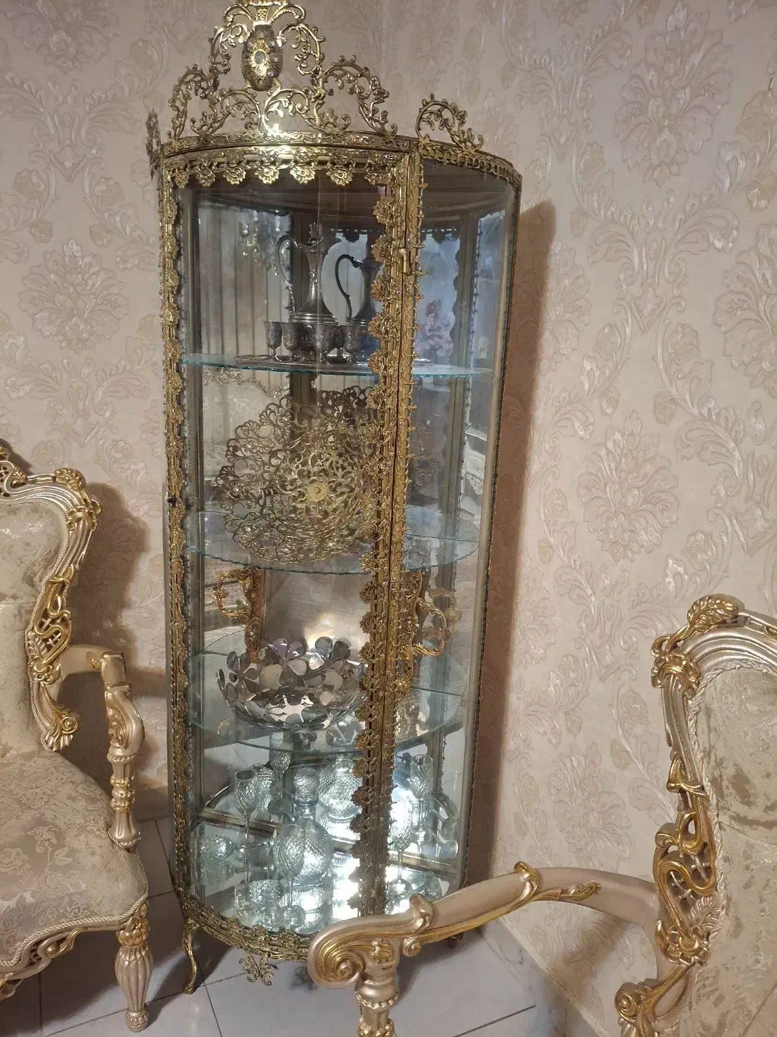 بوفه برنجی متوسط|بوفه، ویترین، کنسول|تبریز, |دیوار