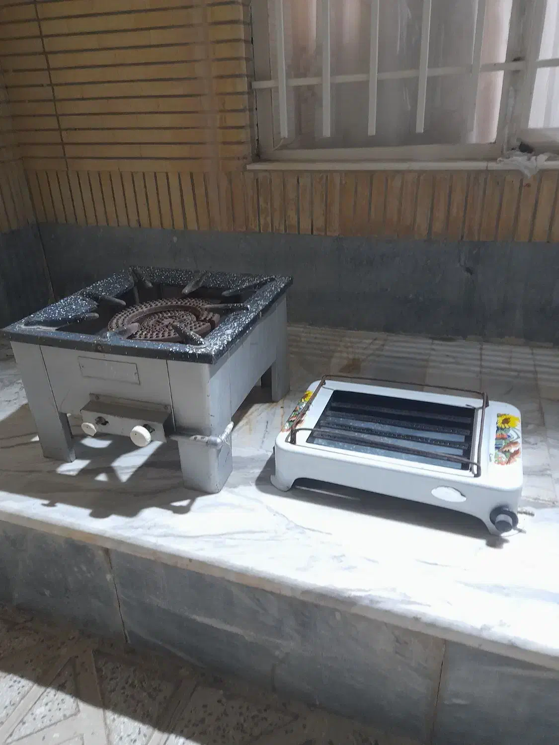 اجاق گاز وکباب پز حیاطی|اجاق گاز و لوازم برقی پختوپز|شاهینشهر, شهرک گلدیس|دیوار