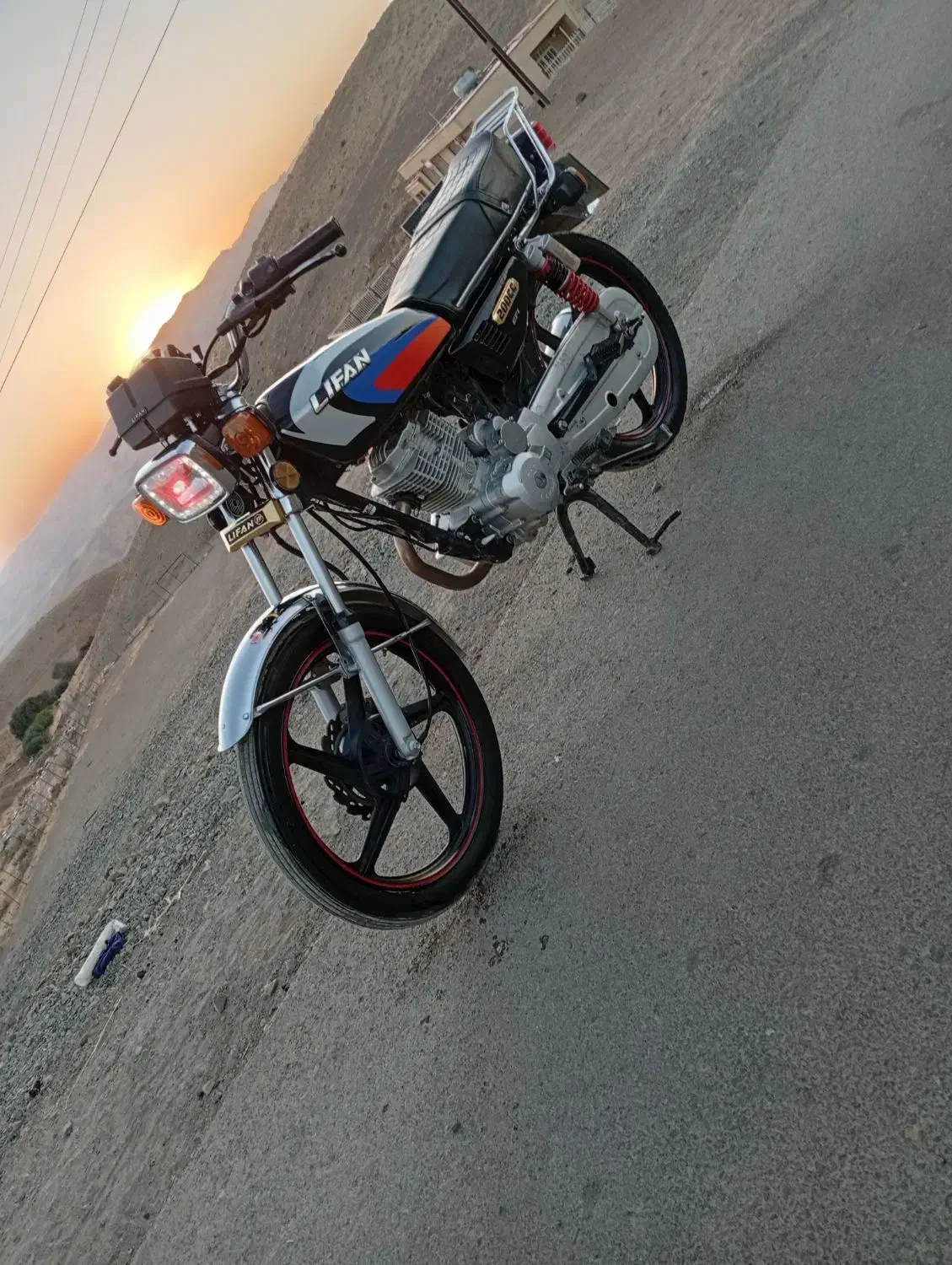 موتور200تخت|موتورسیکلت|سنندج, |دیوار