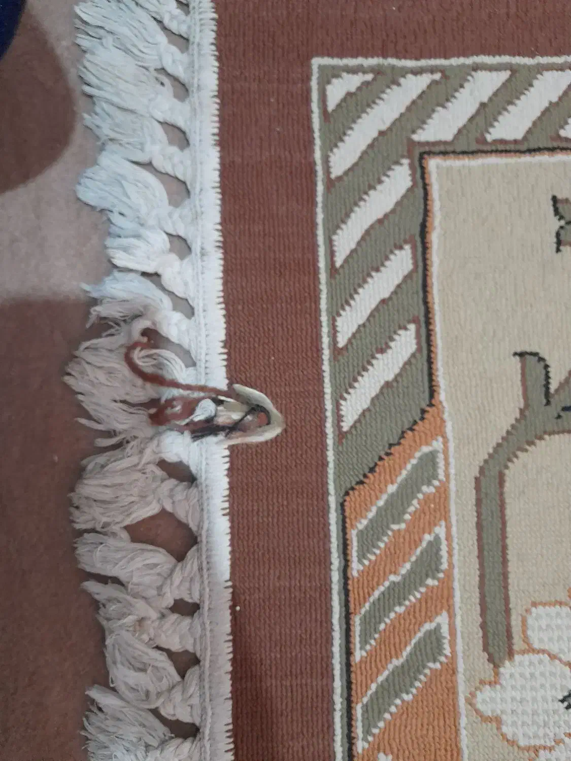 فرش|فرش|فولادشهر, مسکن مهر فولادشهر|دیوار