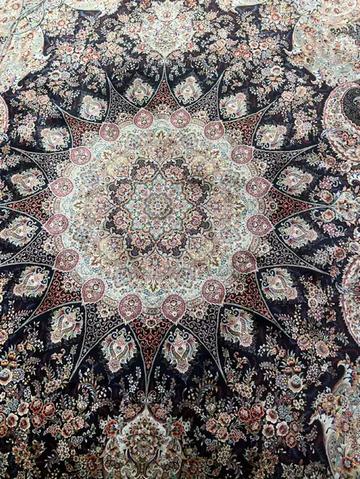 فرش|فرش|اسلام‌شهر, باغ فیض|دیوار