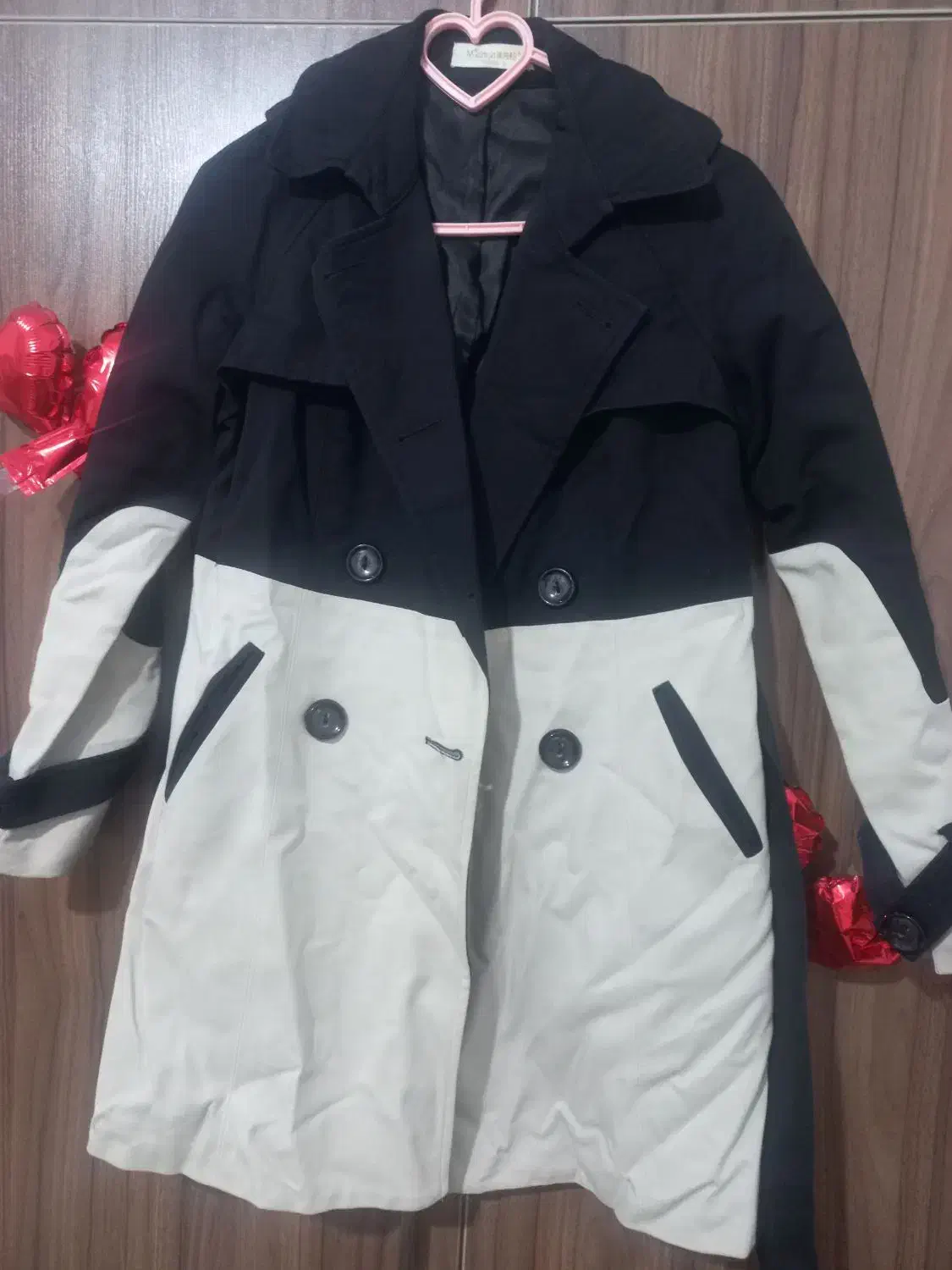 لباس|لباس|شیراز, رکن‌آباد|دیوار