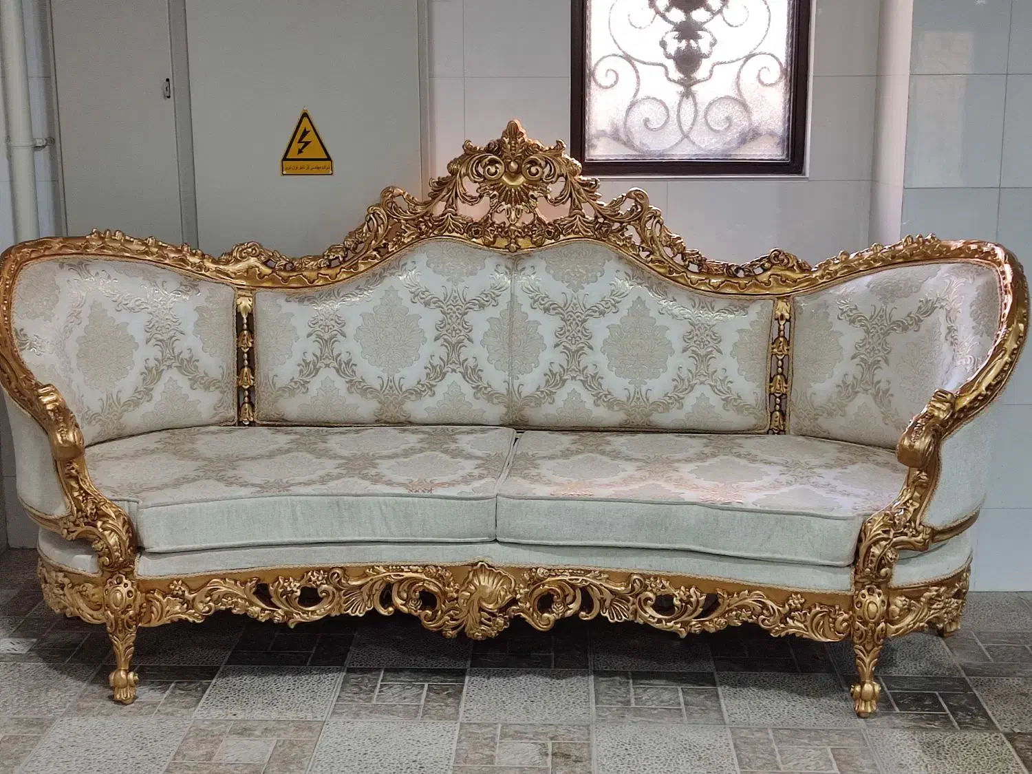 مبل سلطنتی|مبلمان خانگی و میز عسلی|تبریز, |دیوار