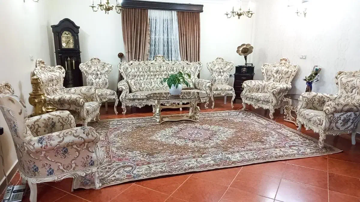 مبل ۹ نفره سلطنتی به همراه میز غذاخوری ۶ نفره|مبلمان خانگی و میز عسلی|گرگان, |دیوار