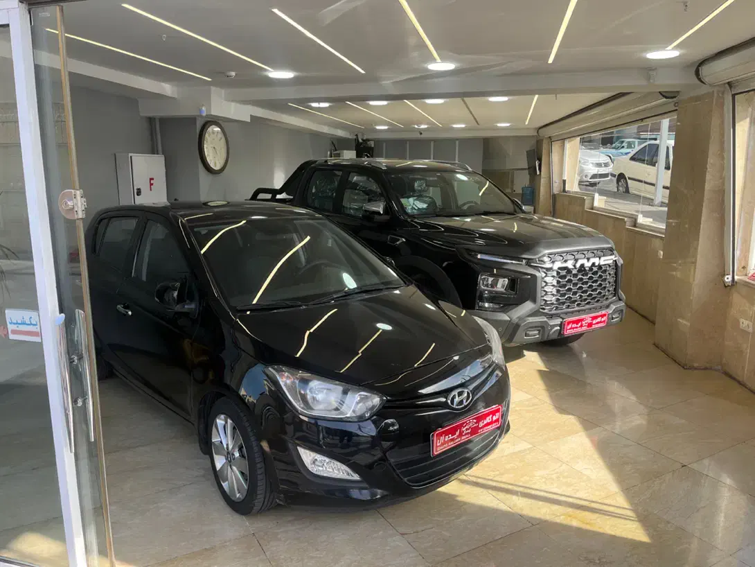 استخدام کارمند خانوم در نمایشگاه خودرو|استخدام بازاریابی و فروش|تهران, شهران شمالی|دیوار