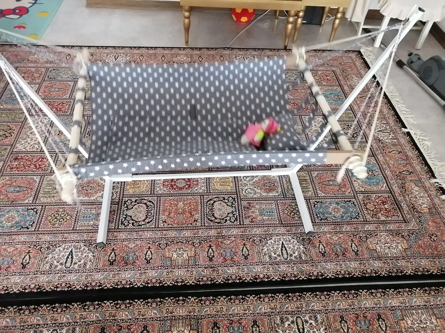 گهواره یا ننو یا بانوچ دوعدد|تخت و صندلی بچه|محمودآباد, |دیوار