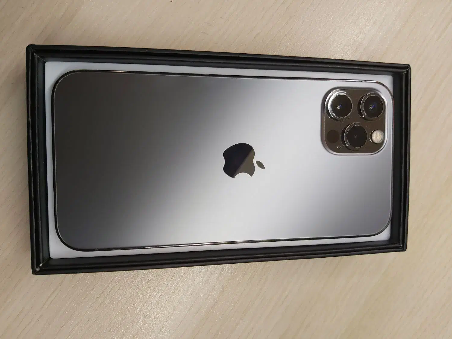 ایفون ۱۲ پرو در حد اک|موبایل|رشت, کوی غلام نیا|دیوار