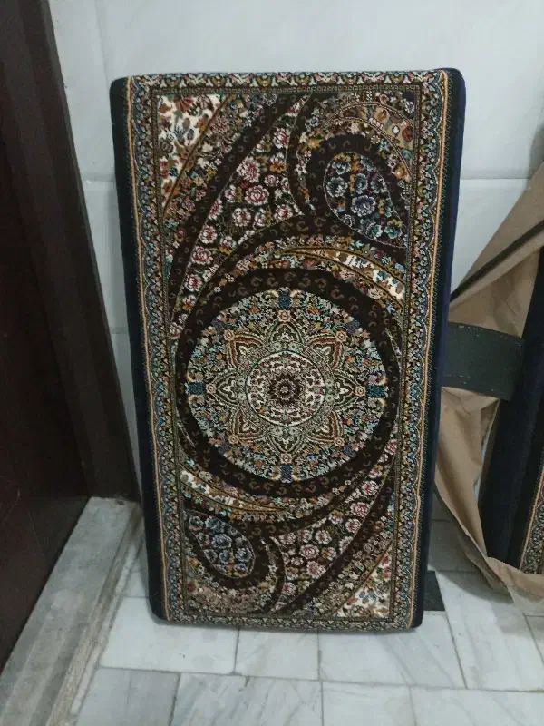 پشتی طرح کهکشان|پشتی|قم, باغ شریفی|دیوار