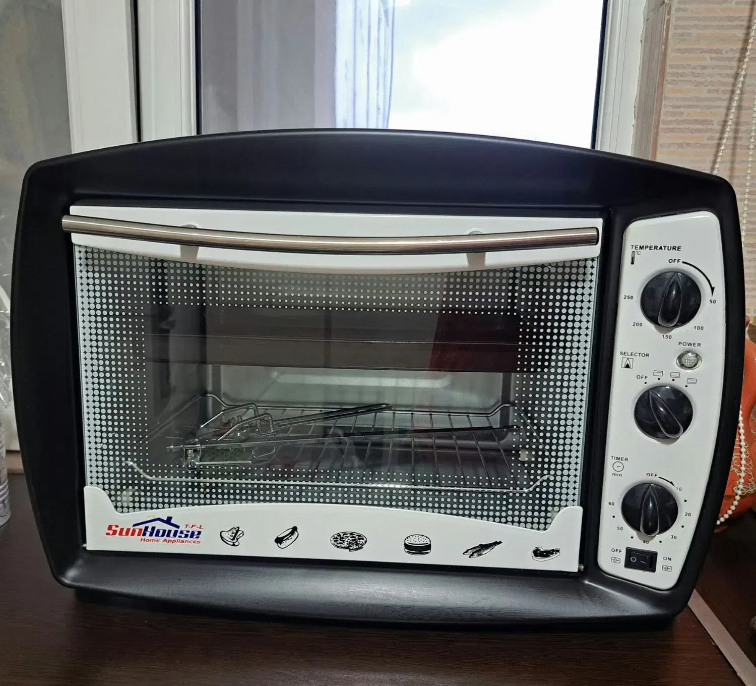 توستر Sunhouse سایز بزرگ|اجاق گاز و لوازم برقی پخت‌وپز|رشت, پل تالشان|دیوار