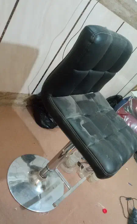 صندلی سالم و در حدنو|مبلمان اداری|زاهدان, |دیوار