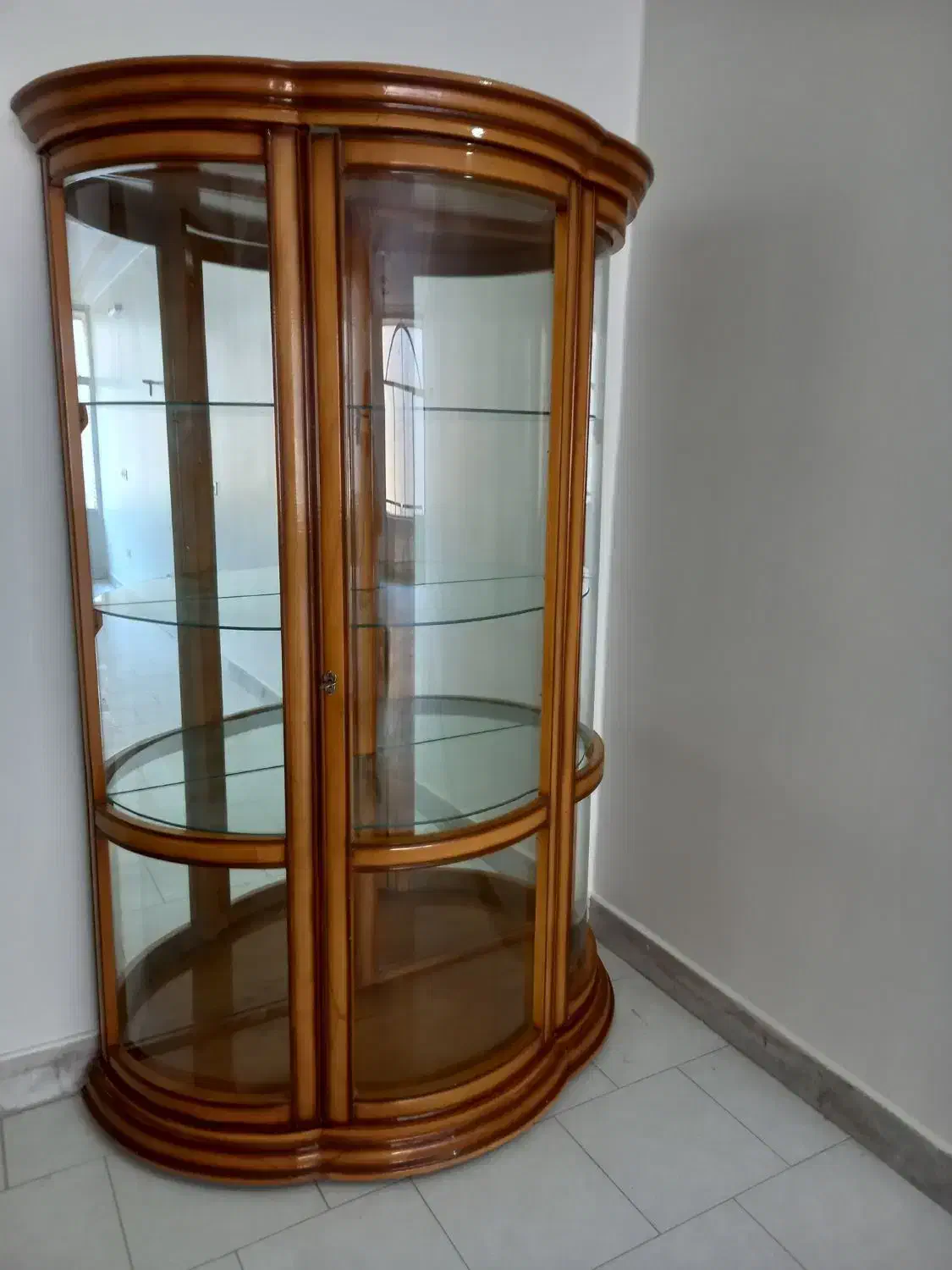 ویترین|بوفه، ویترین، کنسول|اصفهان, خانه اصفهان|دیوار