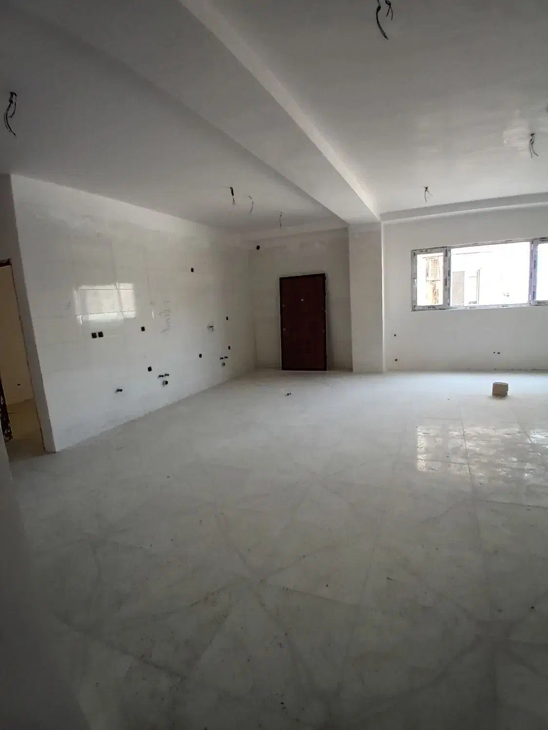 واحد آماده / 90متر / لوکیشن خوب|فروش آپارتمان|دورود, |دیوار