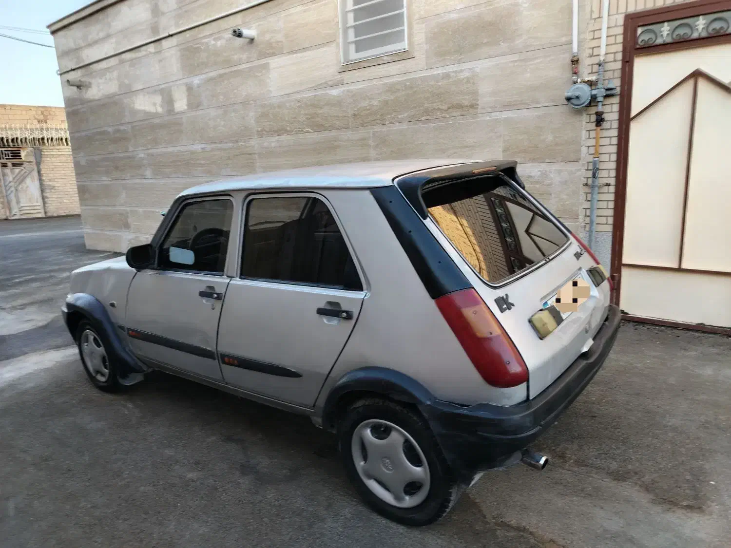 پی کی مدل 85|خودرو سواری و وانت|شهرضا, |دیوار