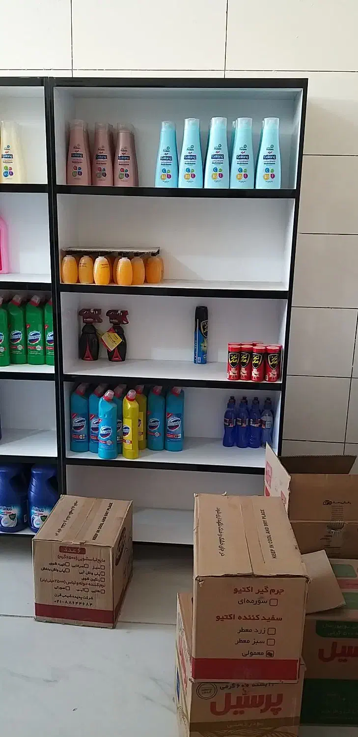 استند ام دی اف|فروشگاه و مغازه|صدرا-فارس, فاز ۱|دیوار