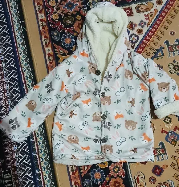 کاپشن دخترانه سن یکسال همه باهم فروخته میشود|کفش و لباس بچه|بندر انزلی, پردیس|دیوار